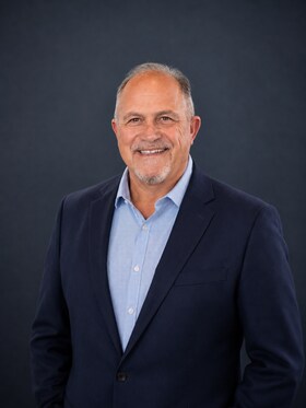 Staff member Tom Arcoleo from ID_d4f554