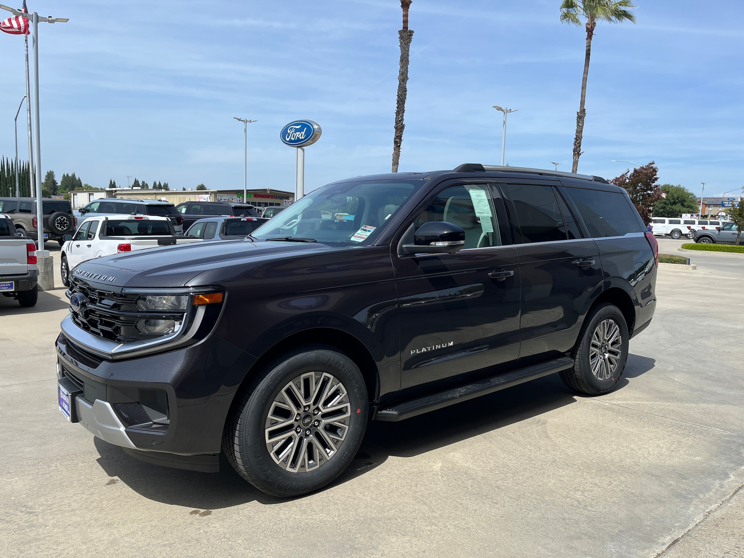 2026 Ford Expedition Platinum 4x4's photo