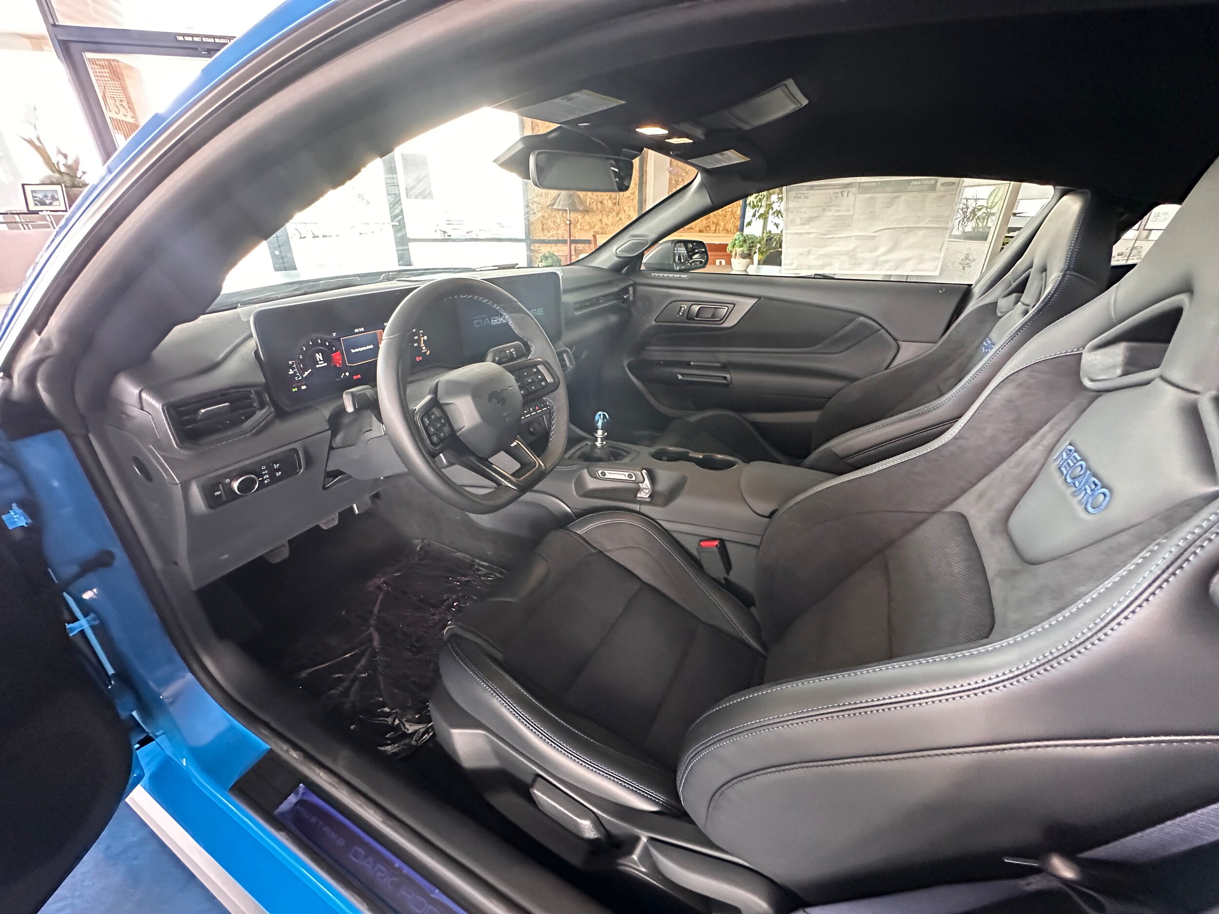 2025 Ford Mustang Dark Horse photo 4