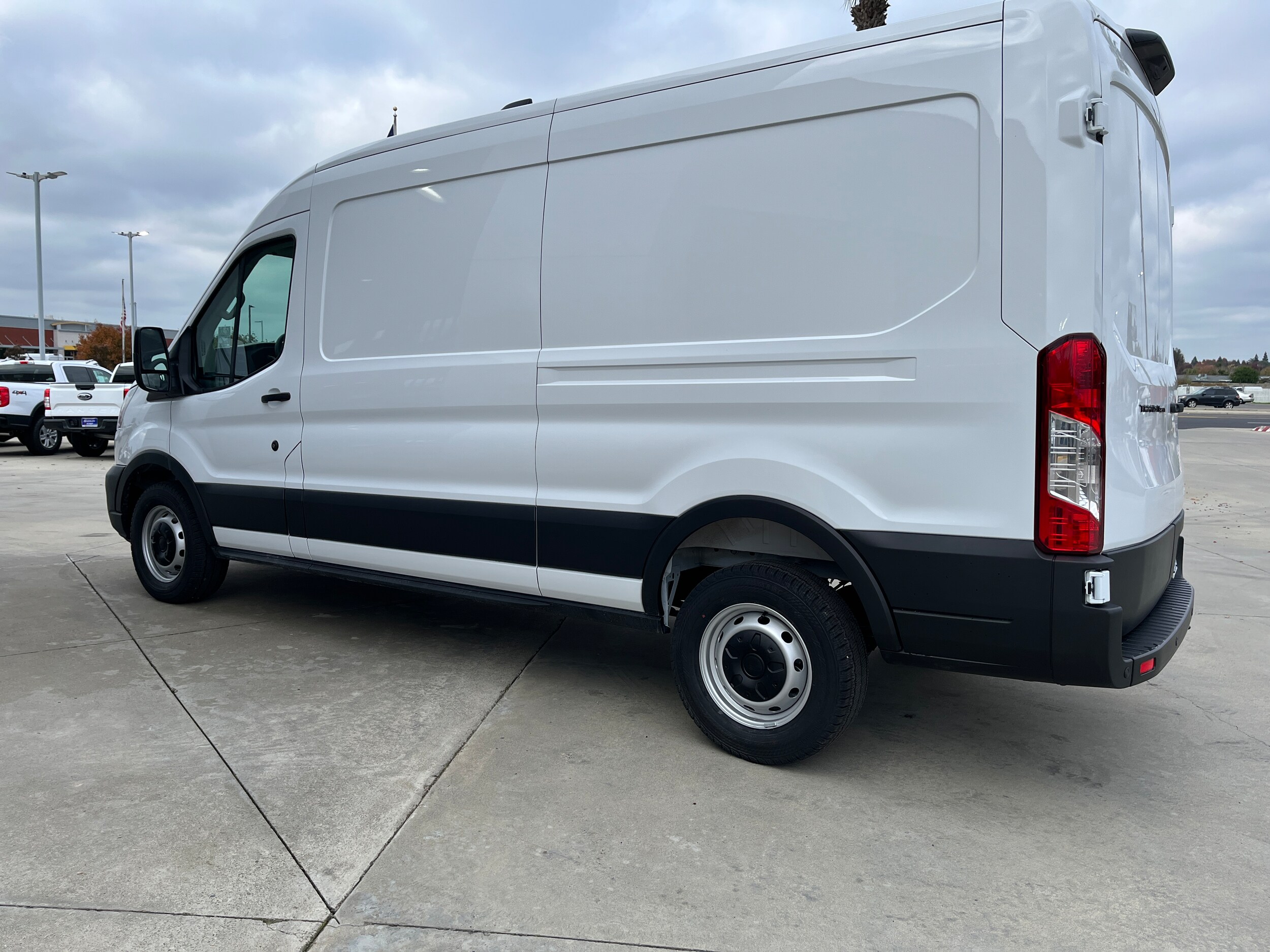 2026 Ford Transit Cargo Van photo 2