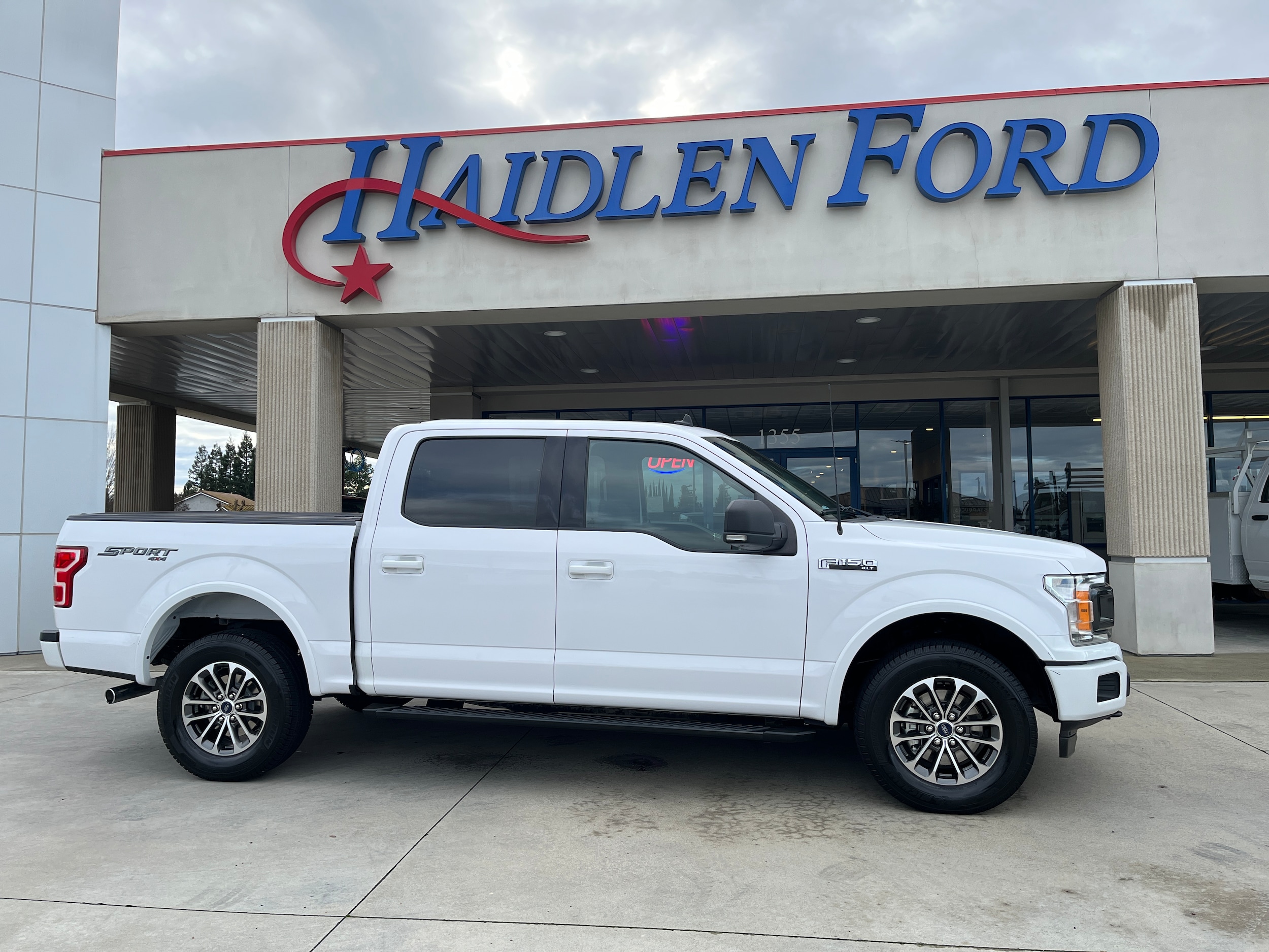 2019 Ford F-150 XLT's photo