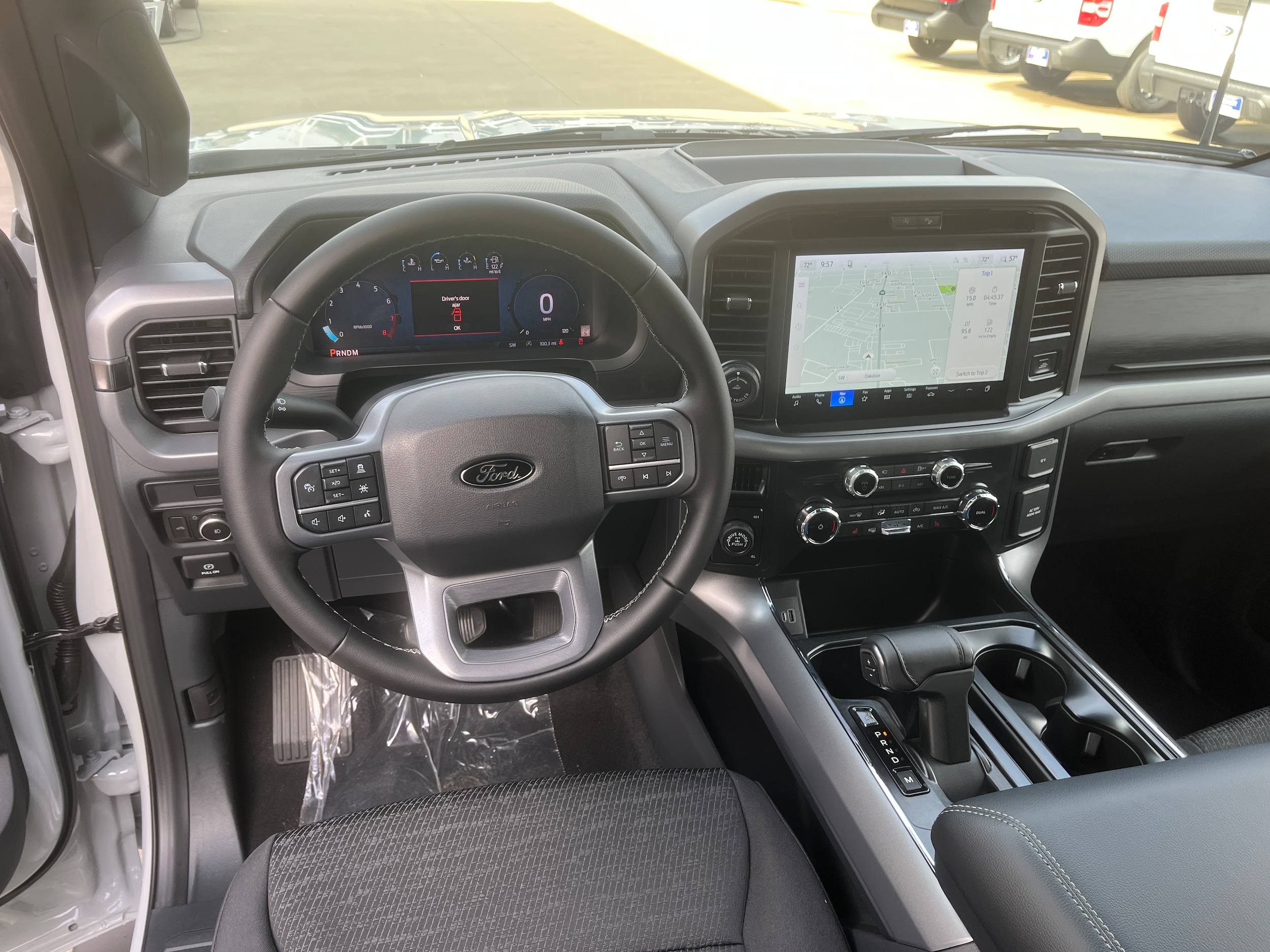 2026 Ford F-150 XLT - Photo 8