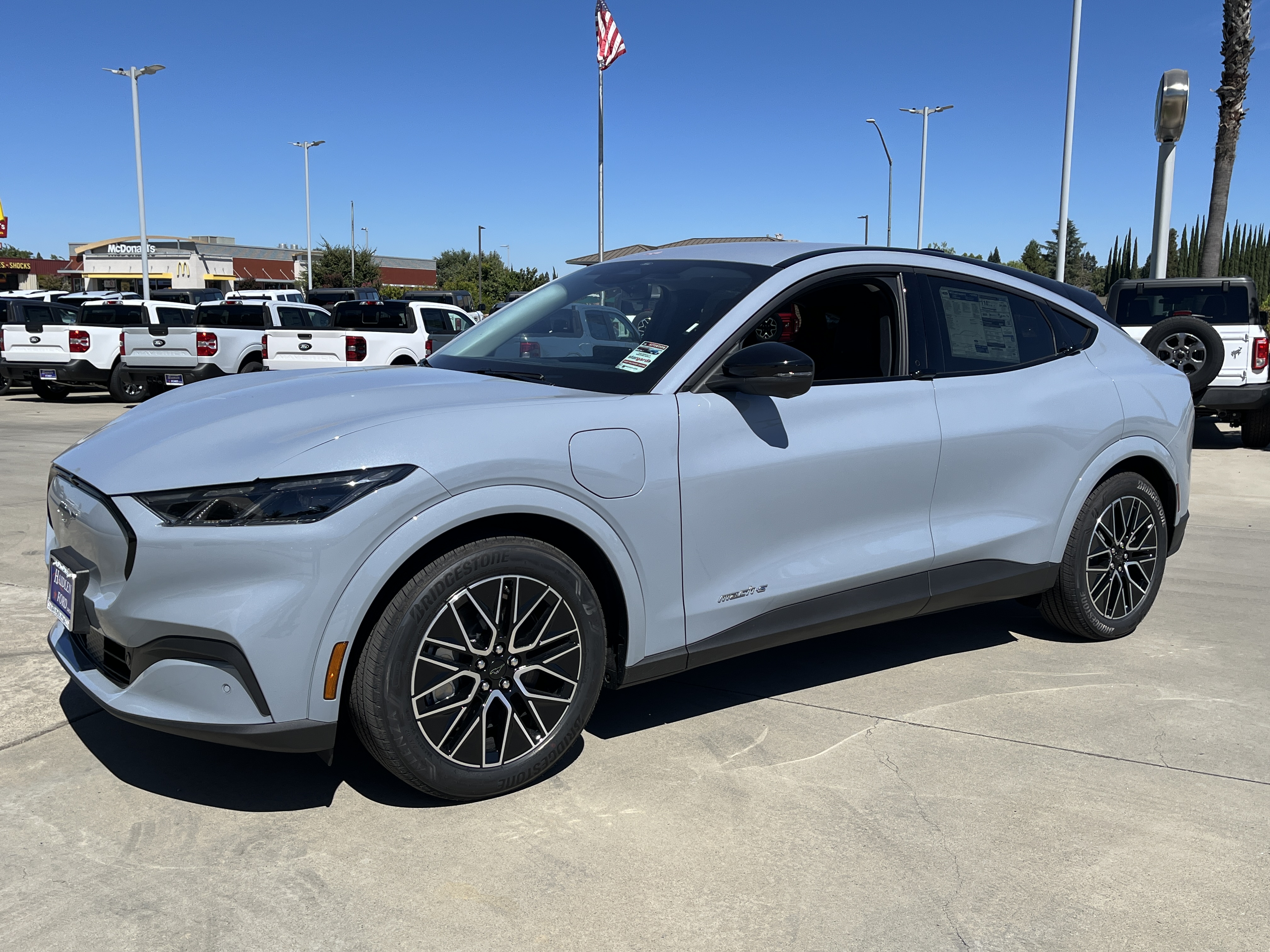 2026 Ford Mustang Mach-E Premium CROSSOVERS