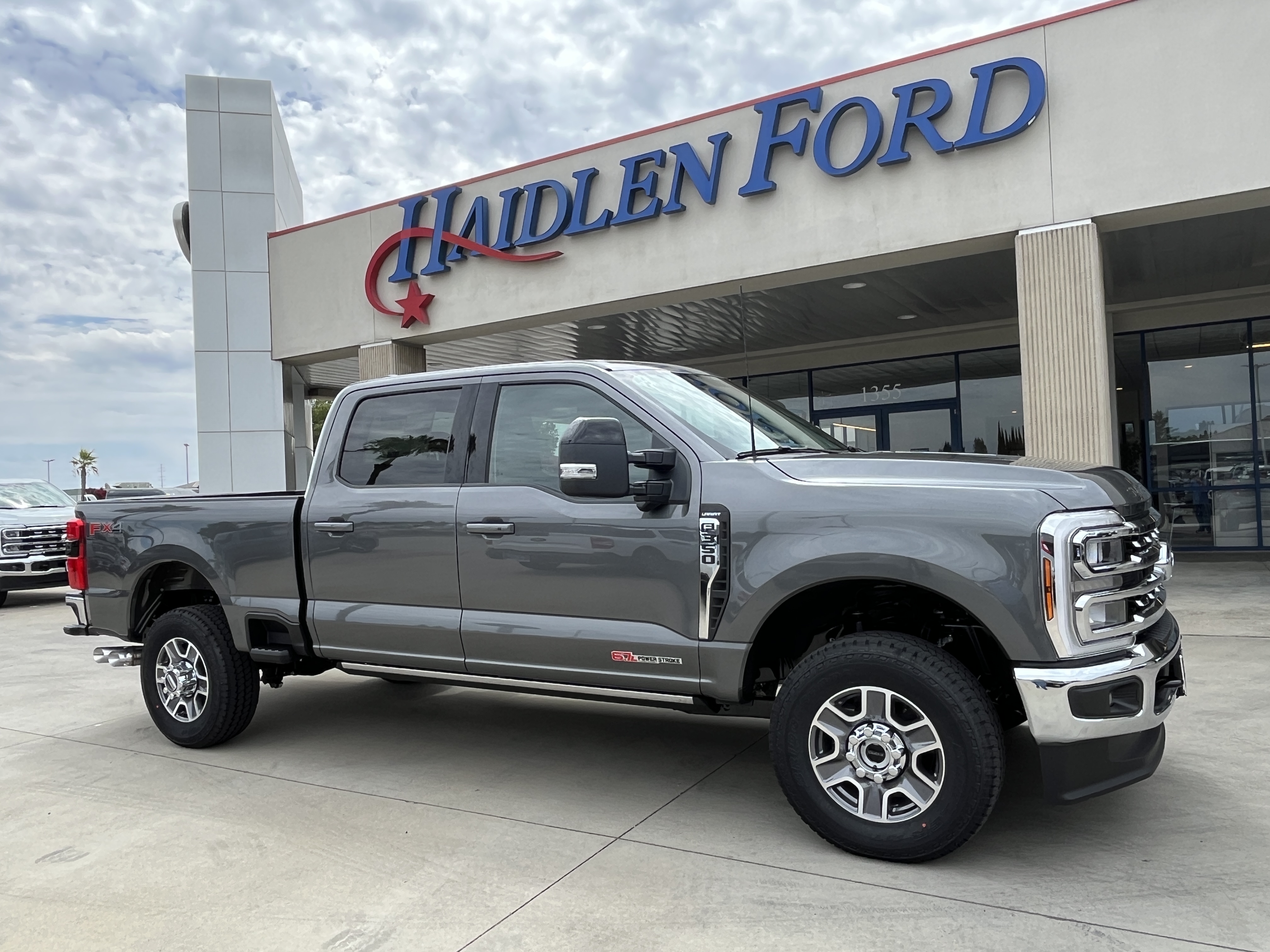  Ford F-350