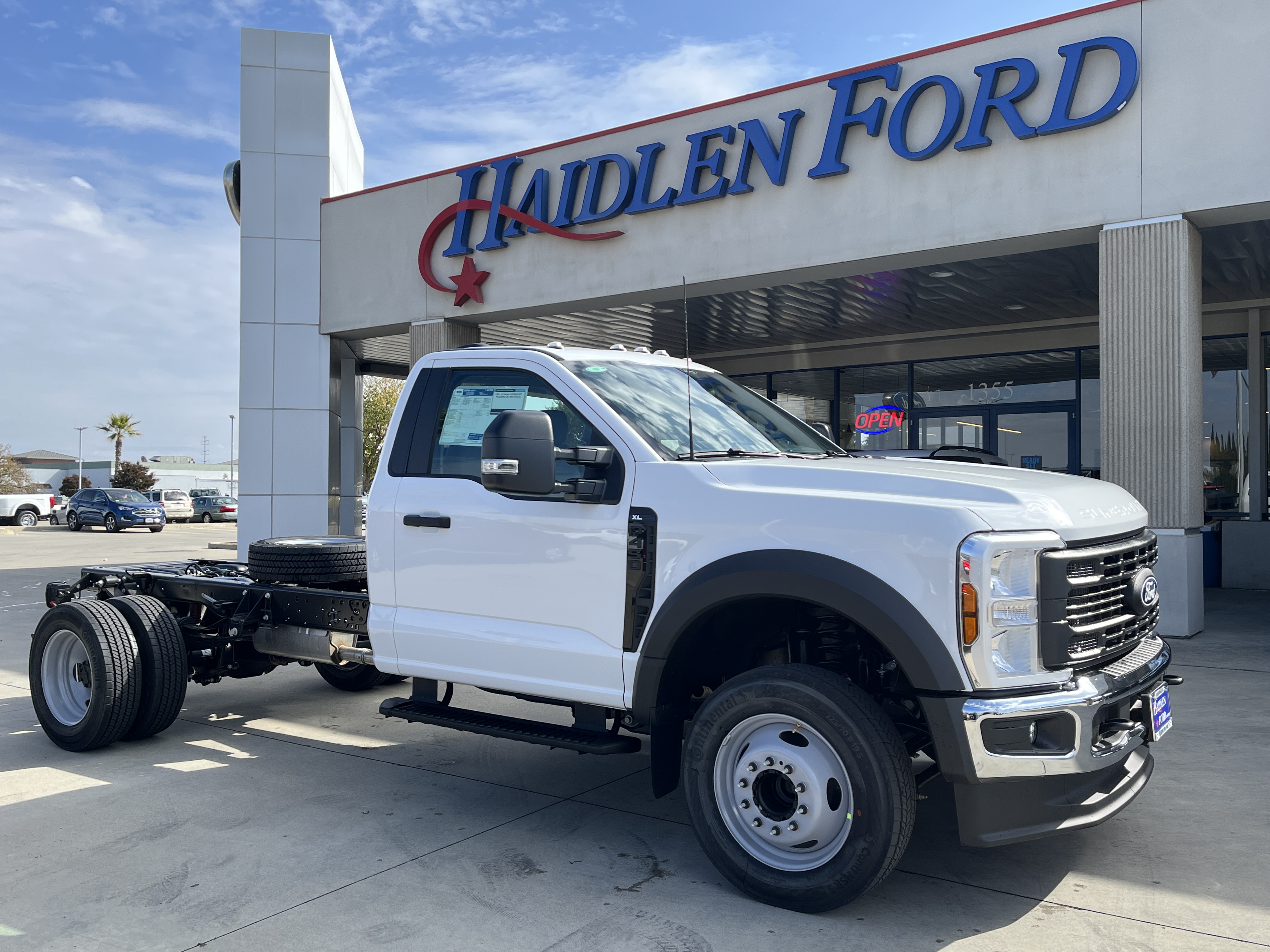  Ford F-450 Chassis