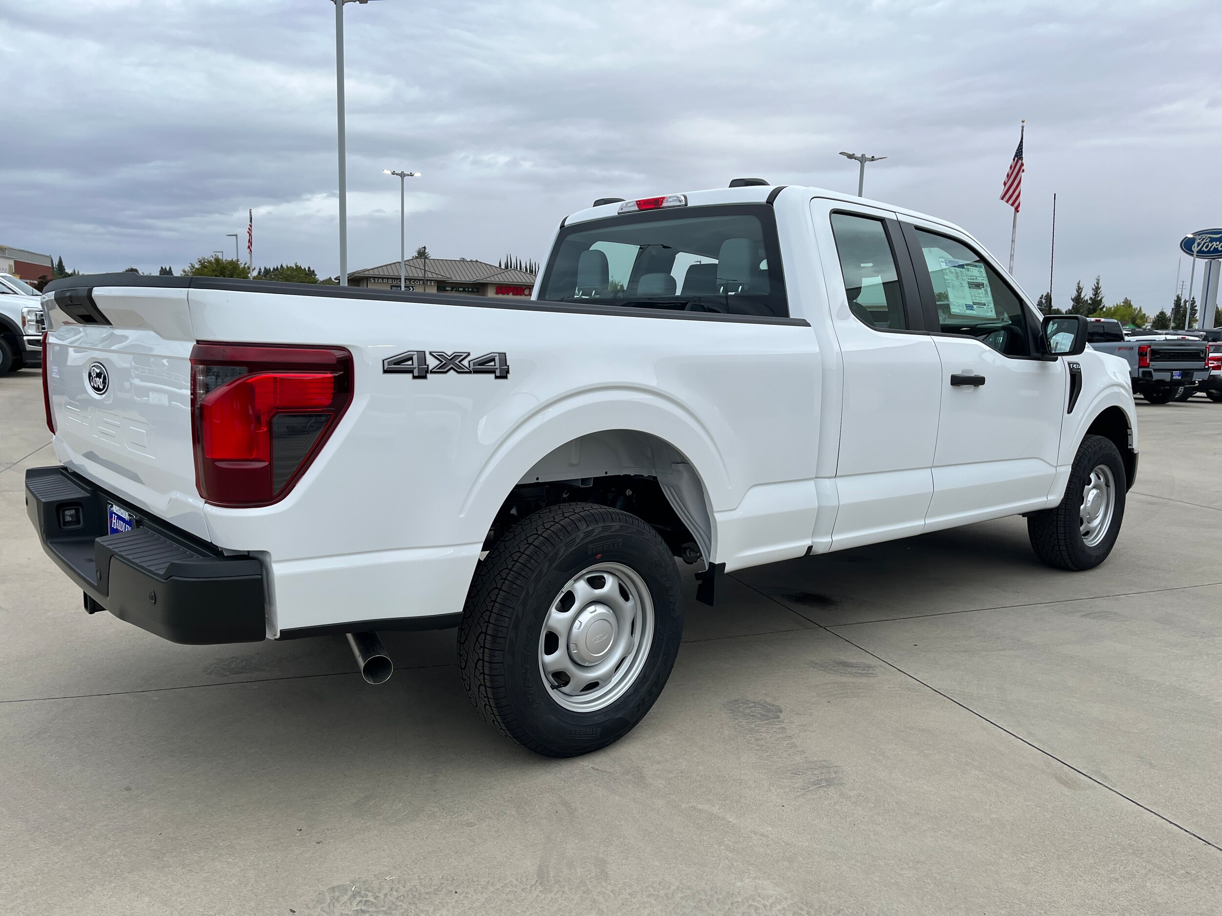 2025 Ford F-150 XL photo 4