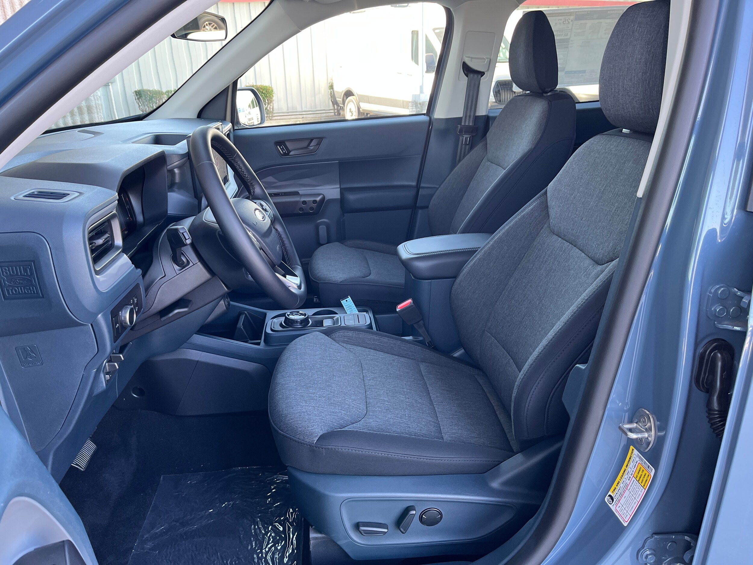 2025 Ford Maverick XLT photo 3