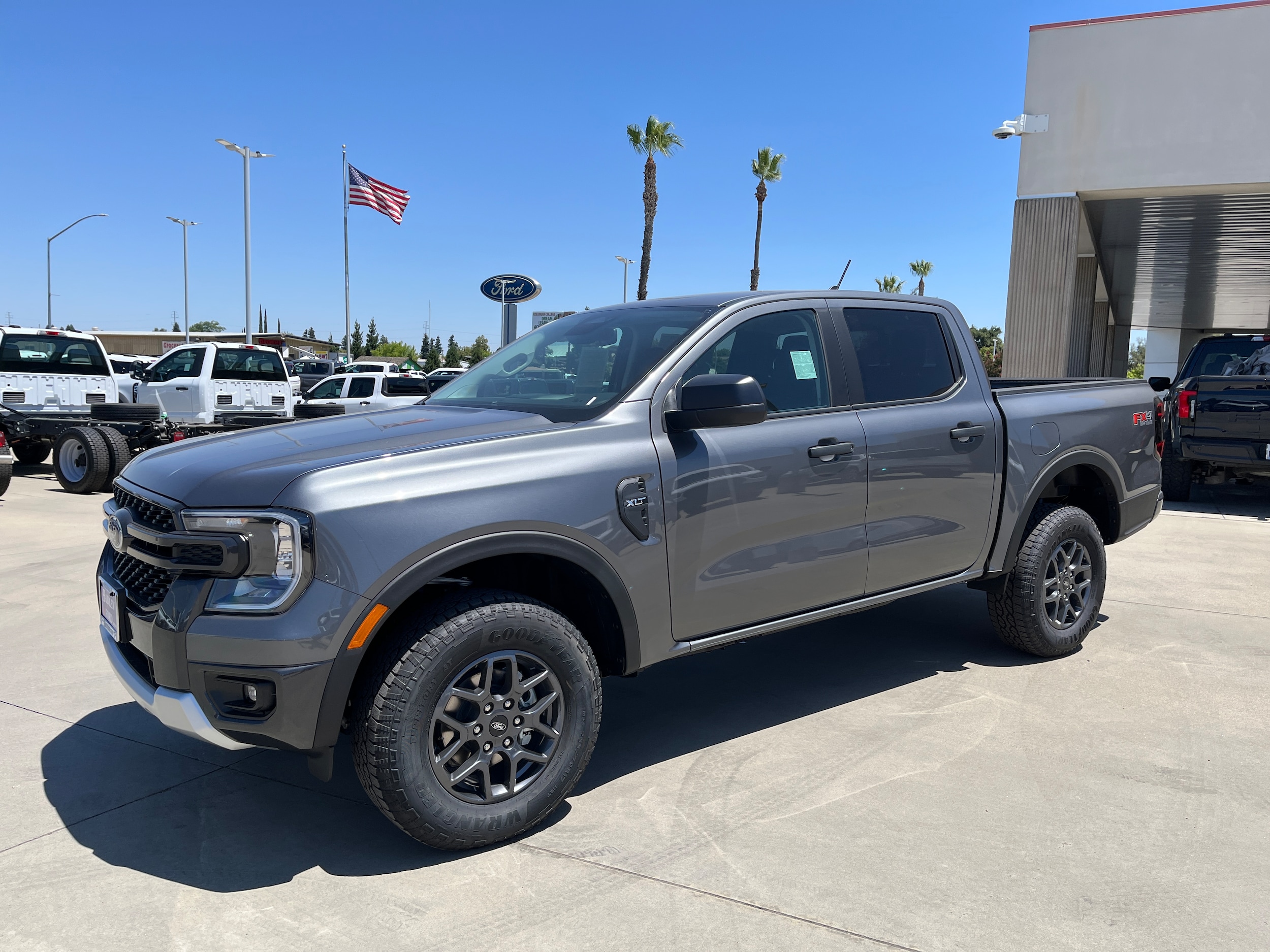 2025 Ford Ranger XLT's photo