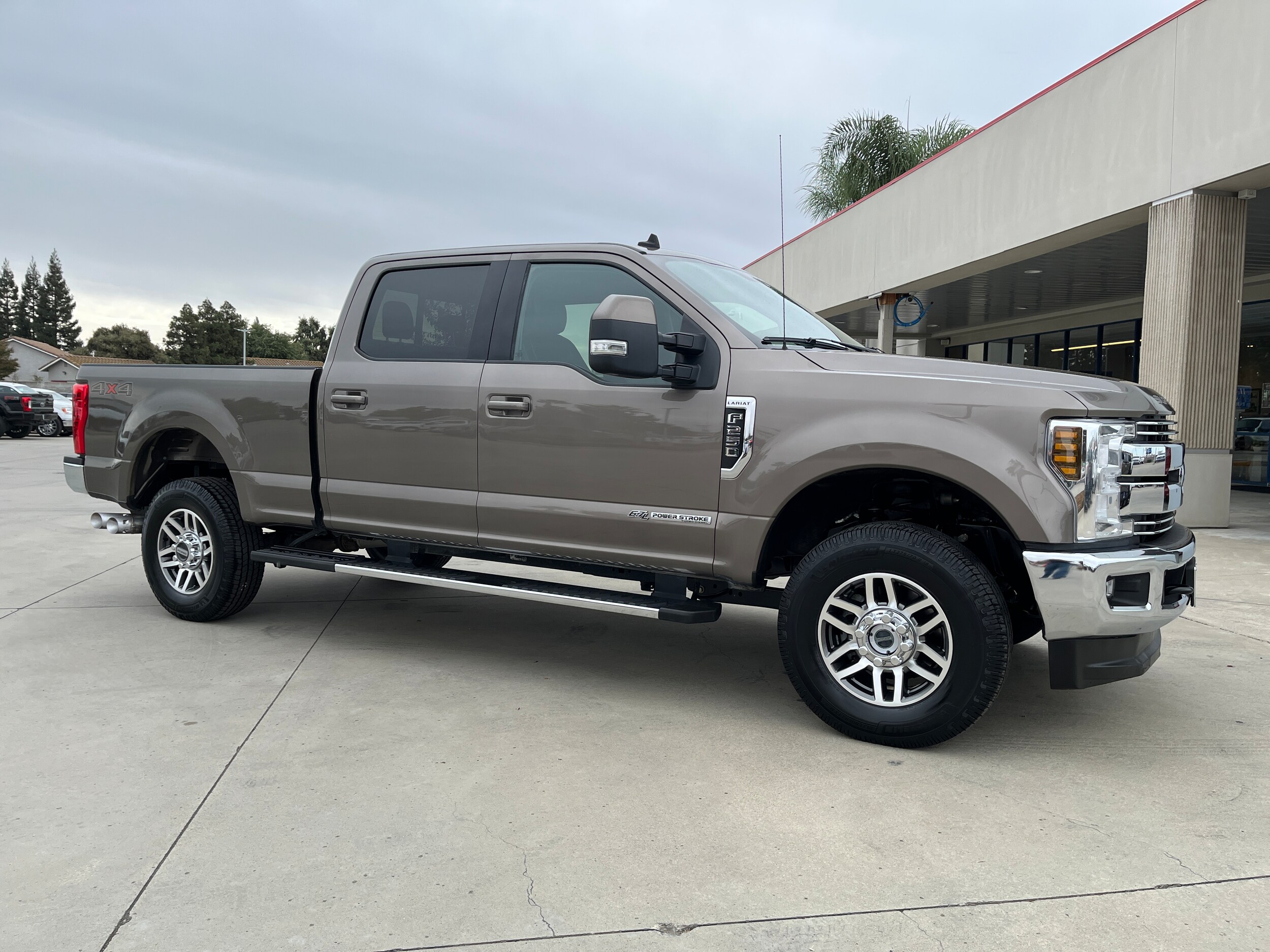 2019 Ford F-250 Lariat photo 4