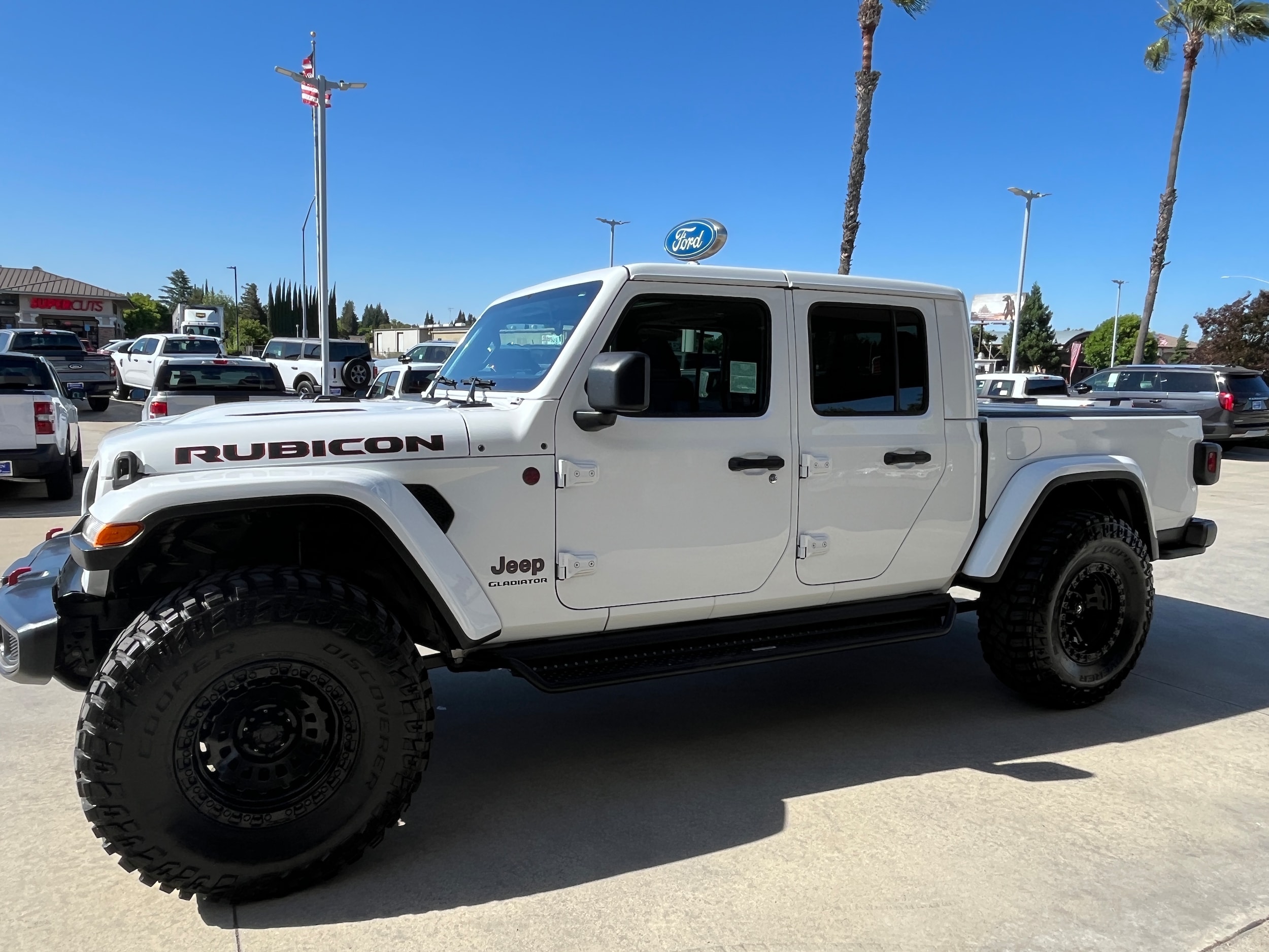 2021 Jeep Gladiator Rubicon's photo