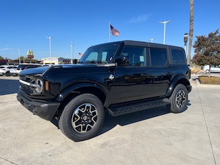 2025 Ford Bronco Outer Banks SUV