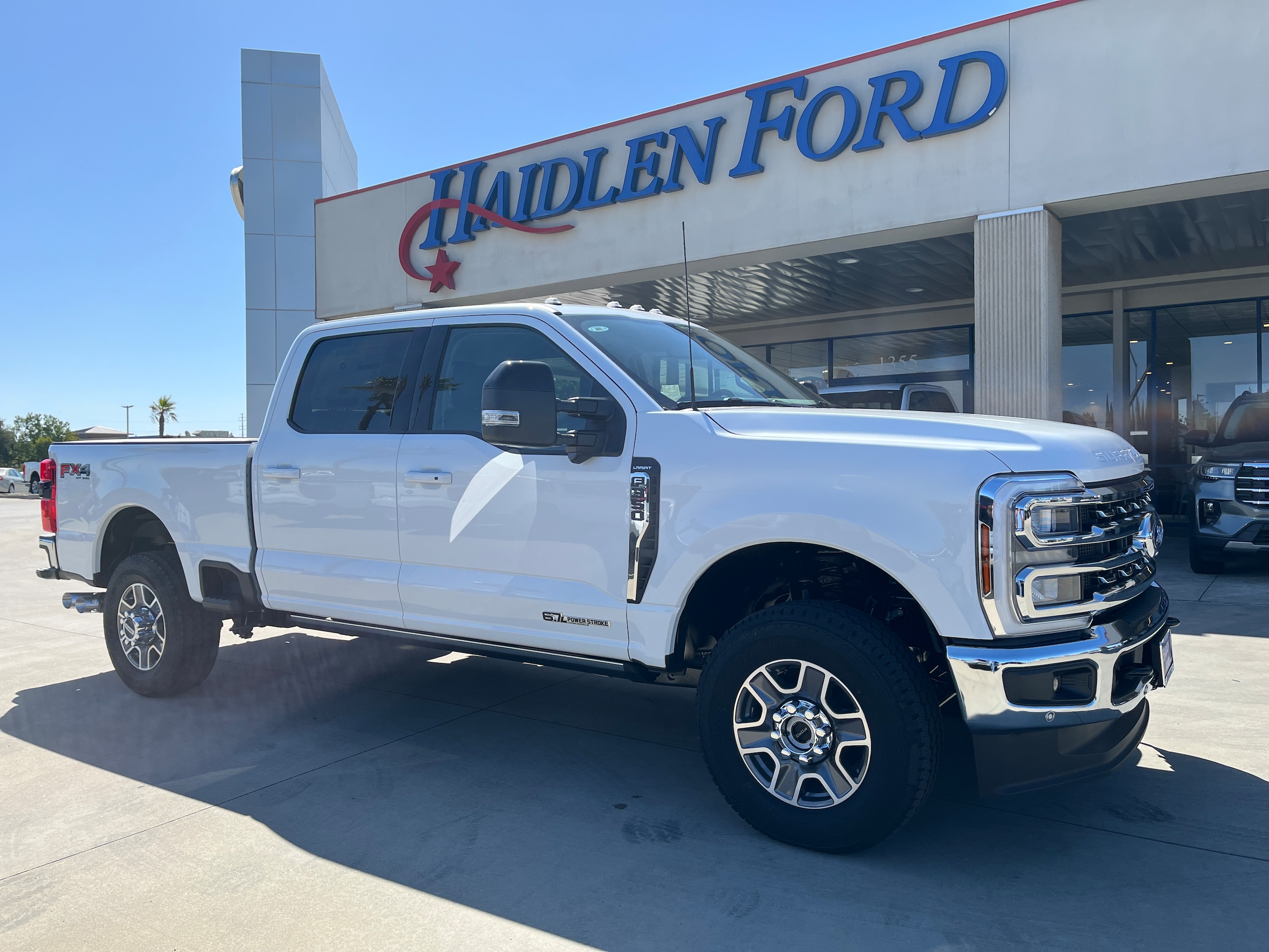 2026 Ford F-350 Lariat 4x4 Crew Cab 8' Box SRW's photo