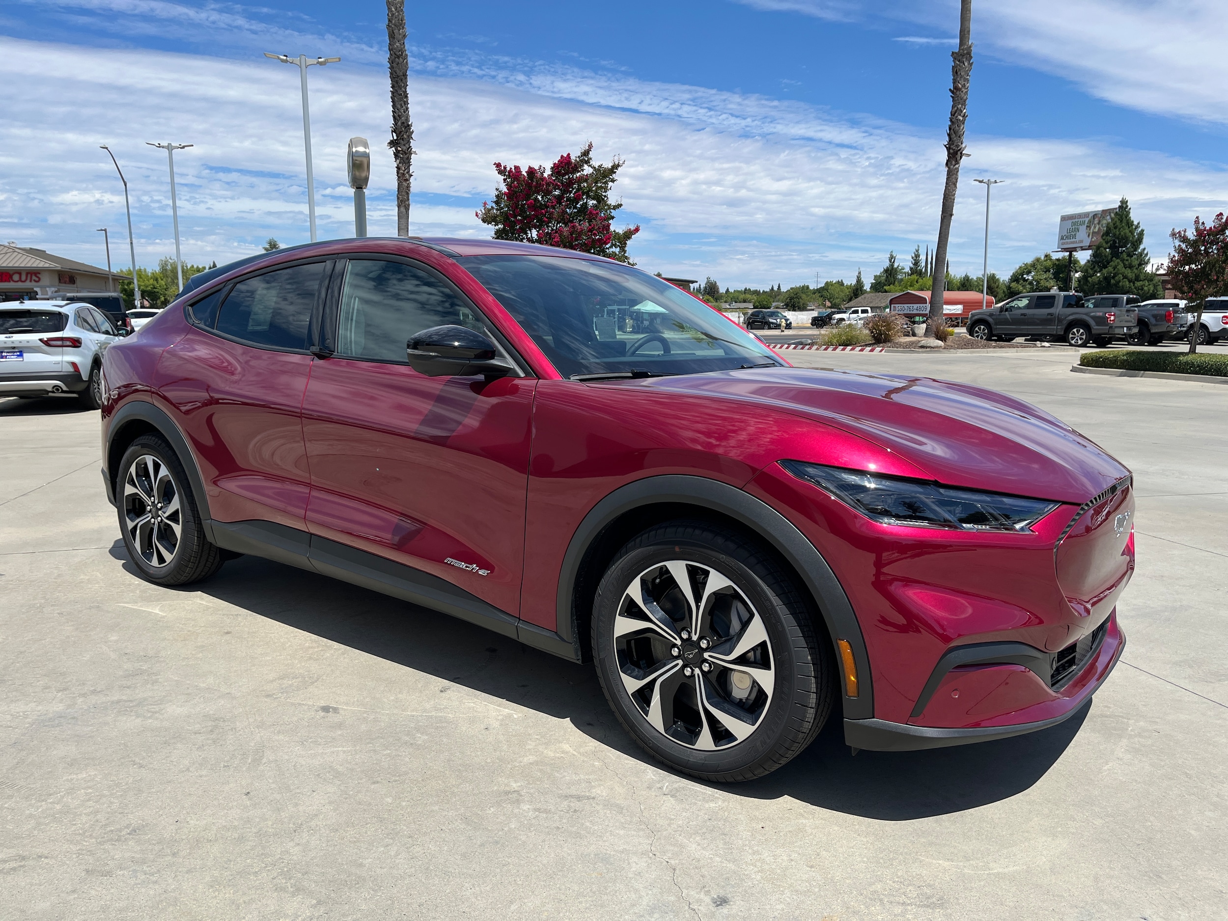 2025 Ford Mustang Mach-E Select RWD's photo