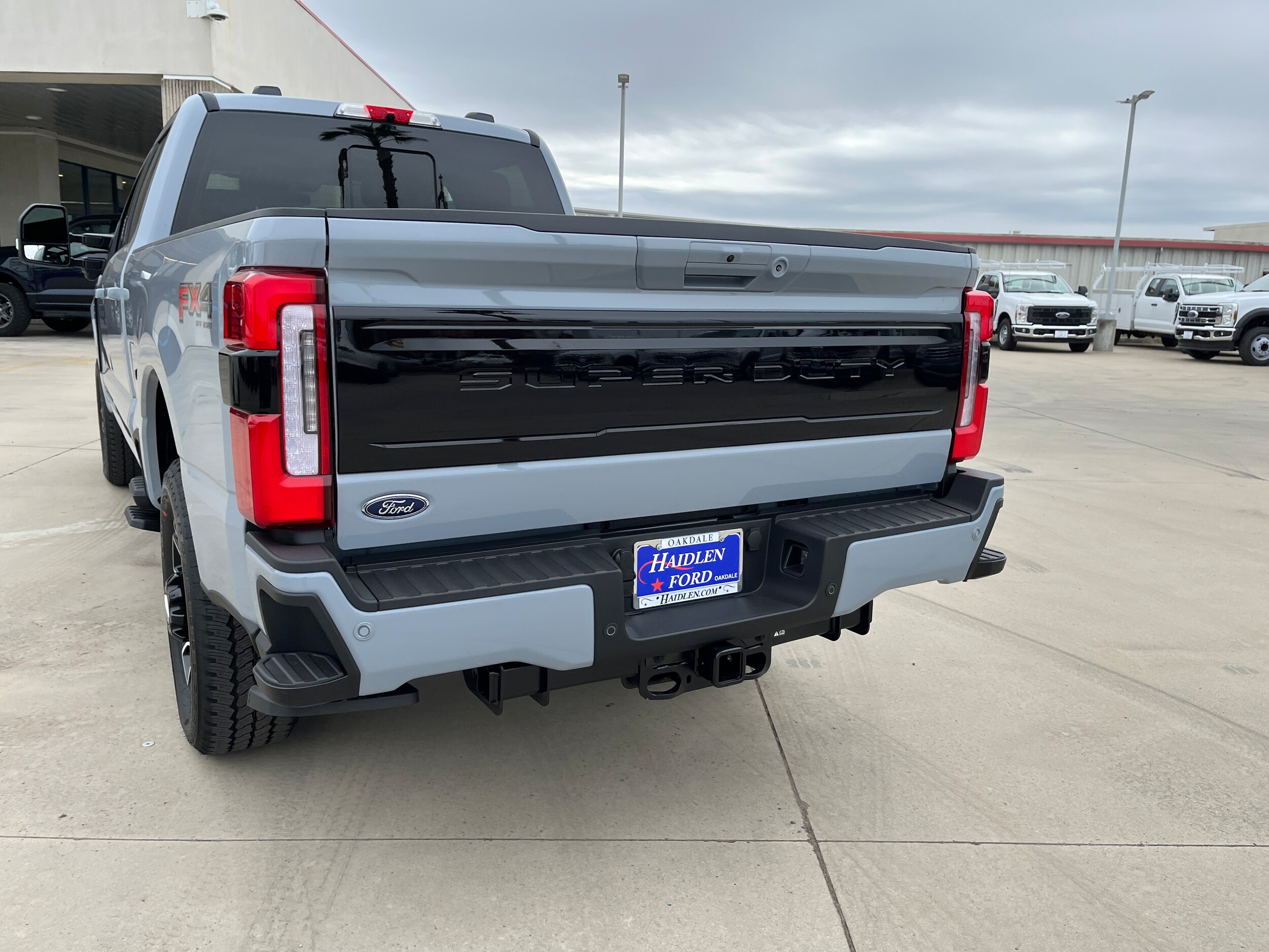 2026 Ford F-250 Platinum photo 3