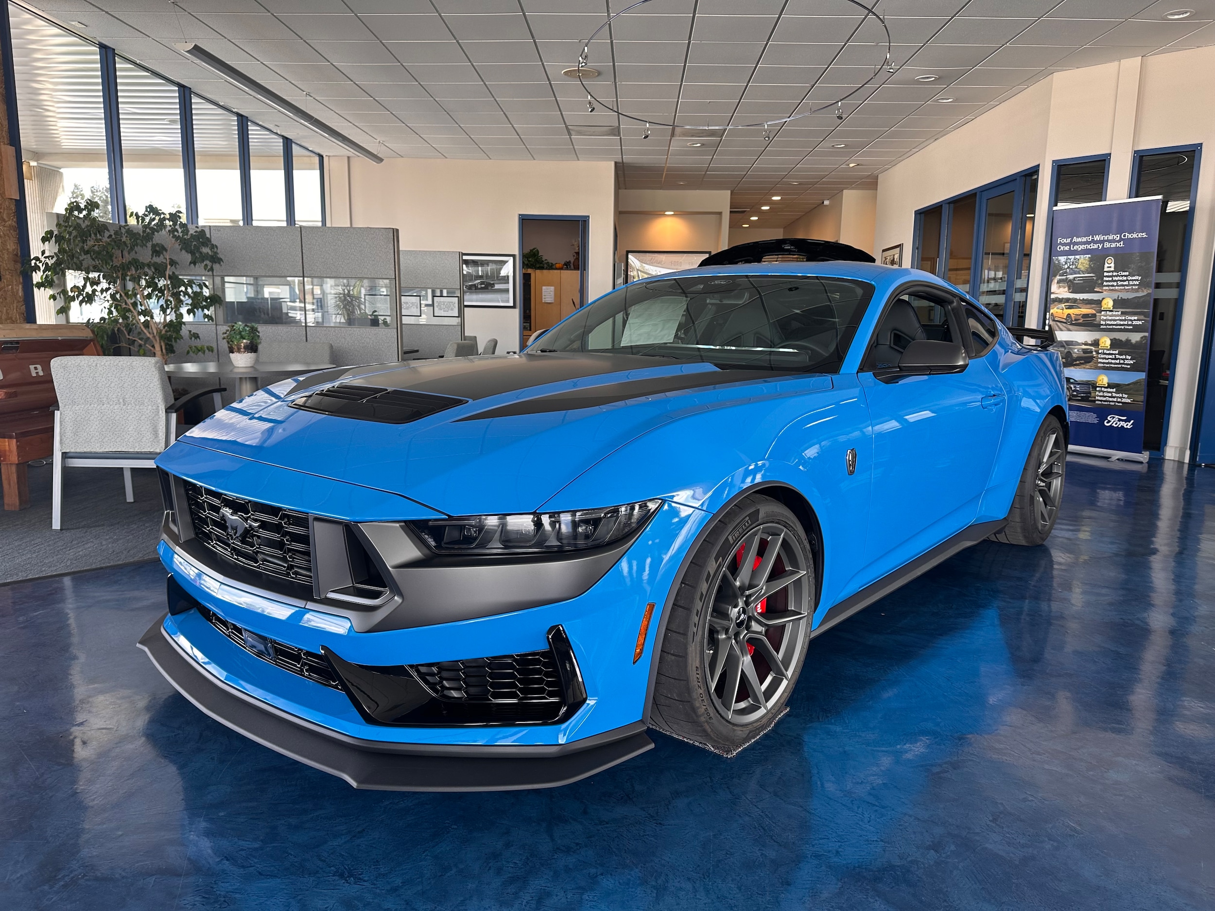 2025 Ford Mustang Dark Horse's photo