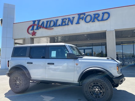 2026 Ford Bronco Badlands SUV
