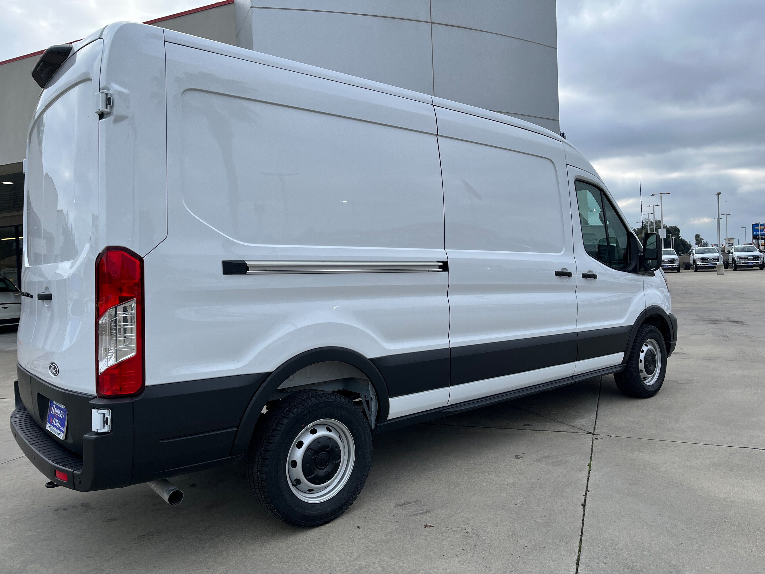 2026 Ford Transit Cargo Van photo 4