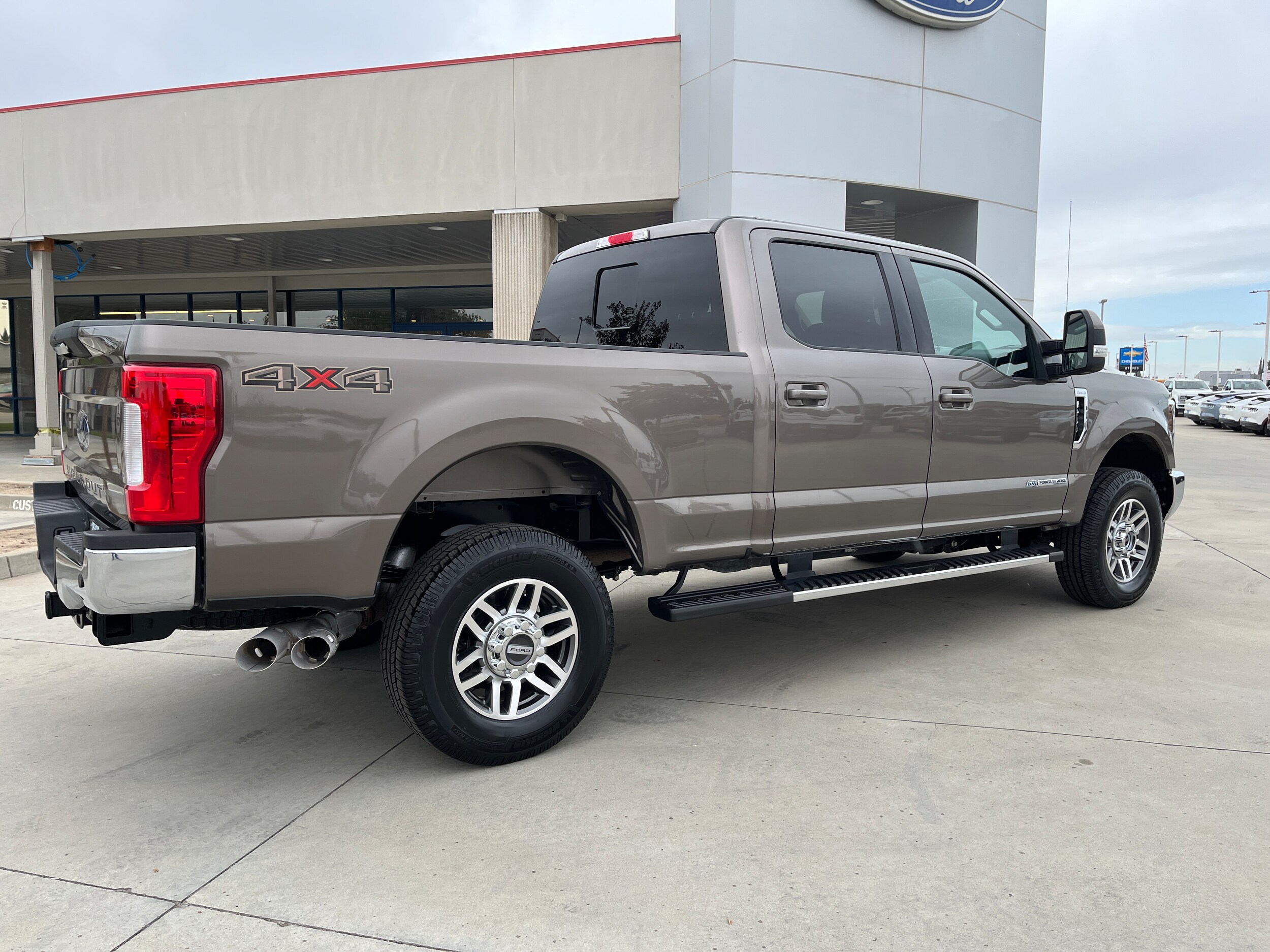 2019 Ford F-250 Lariat photo 3