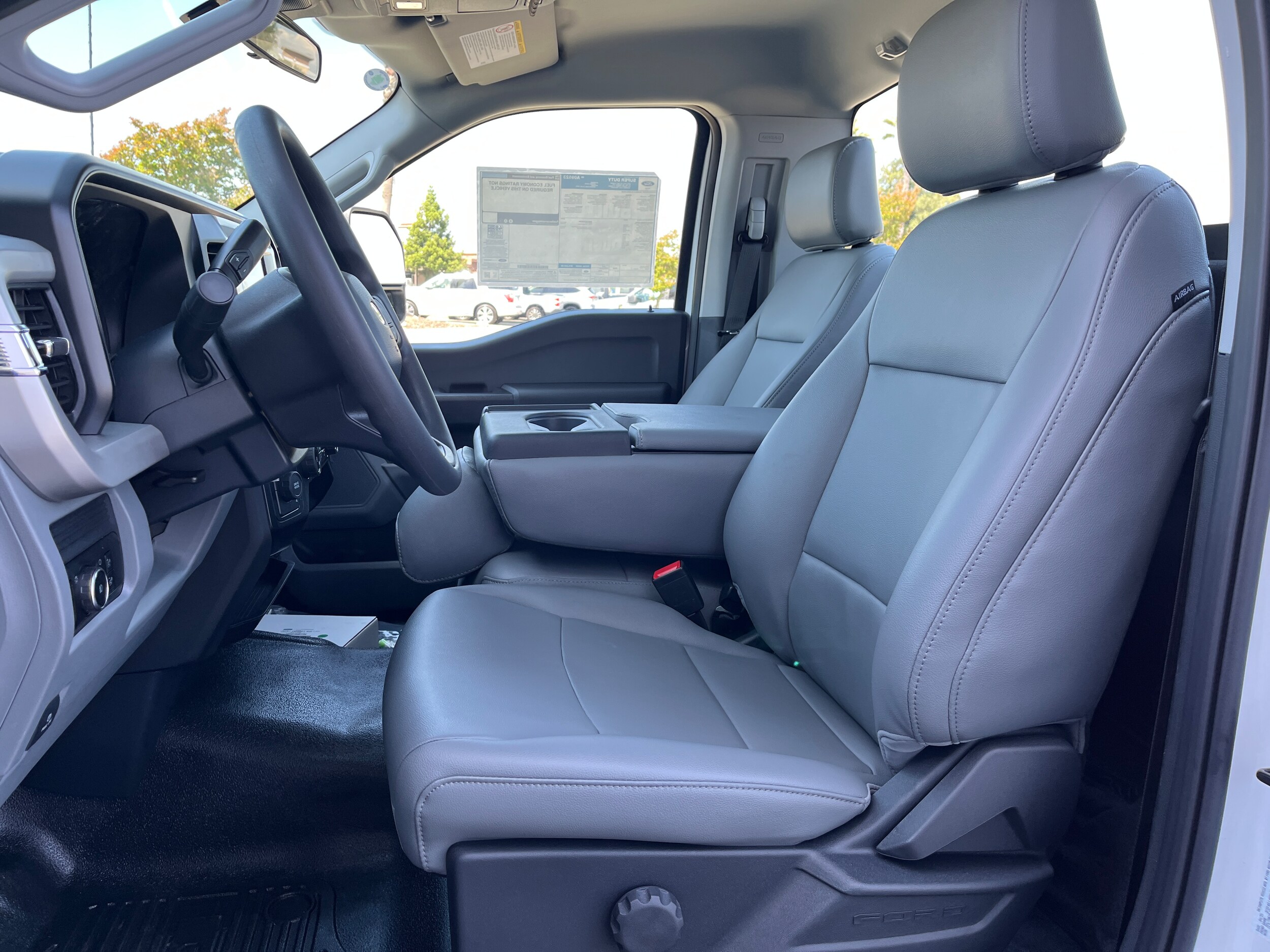 2025 Ford F-450 XL photo 2