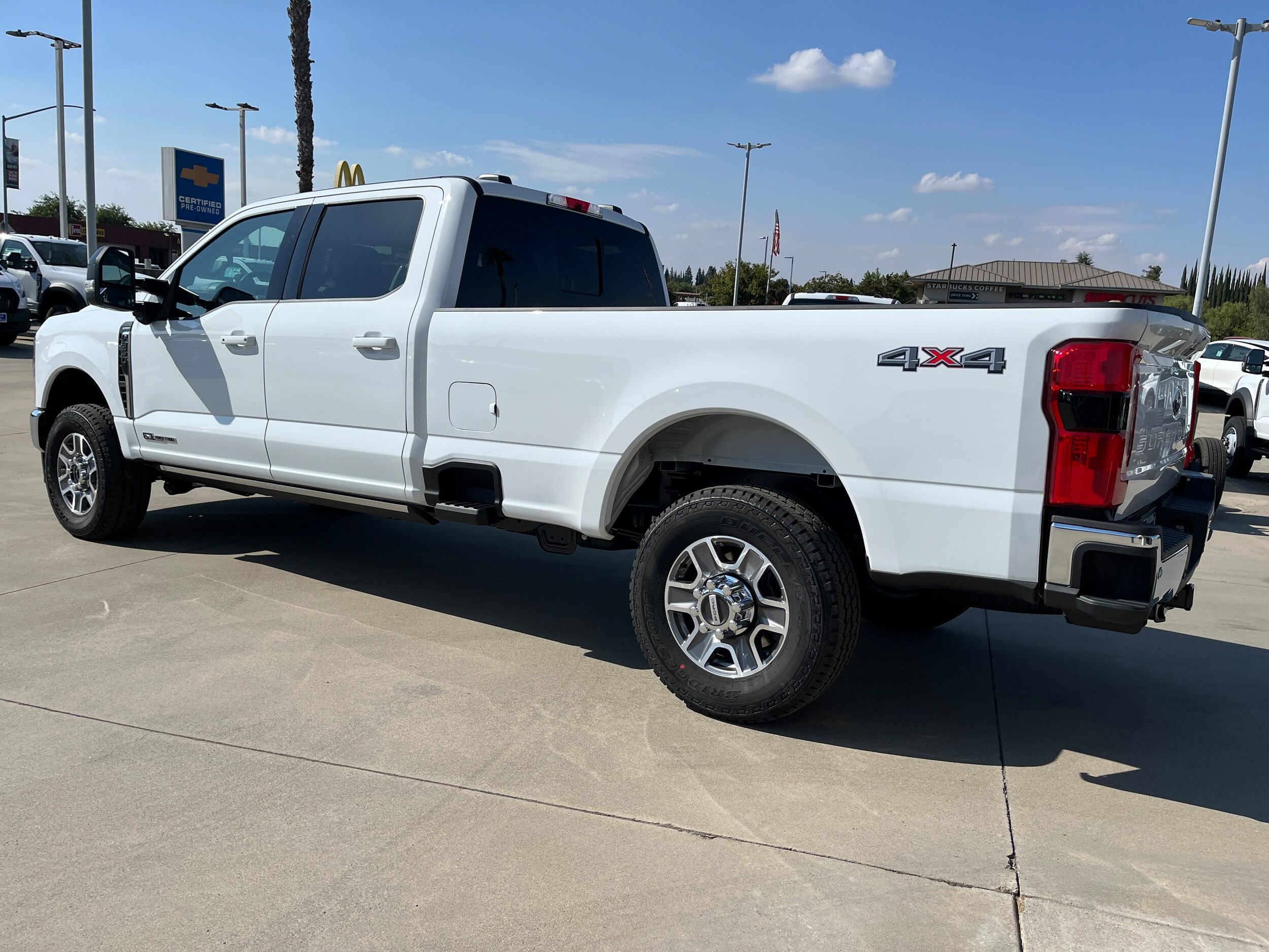 2026 Ford F-350 Lariat photo 2