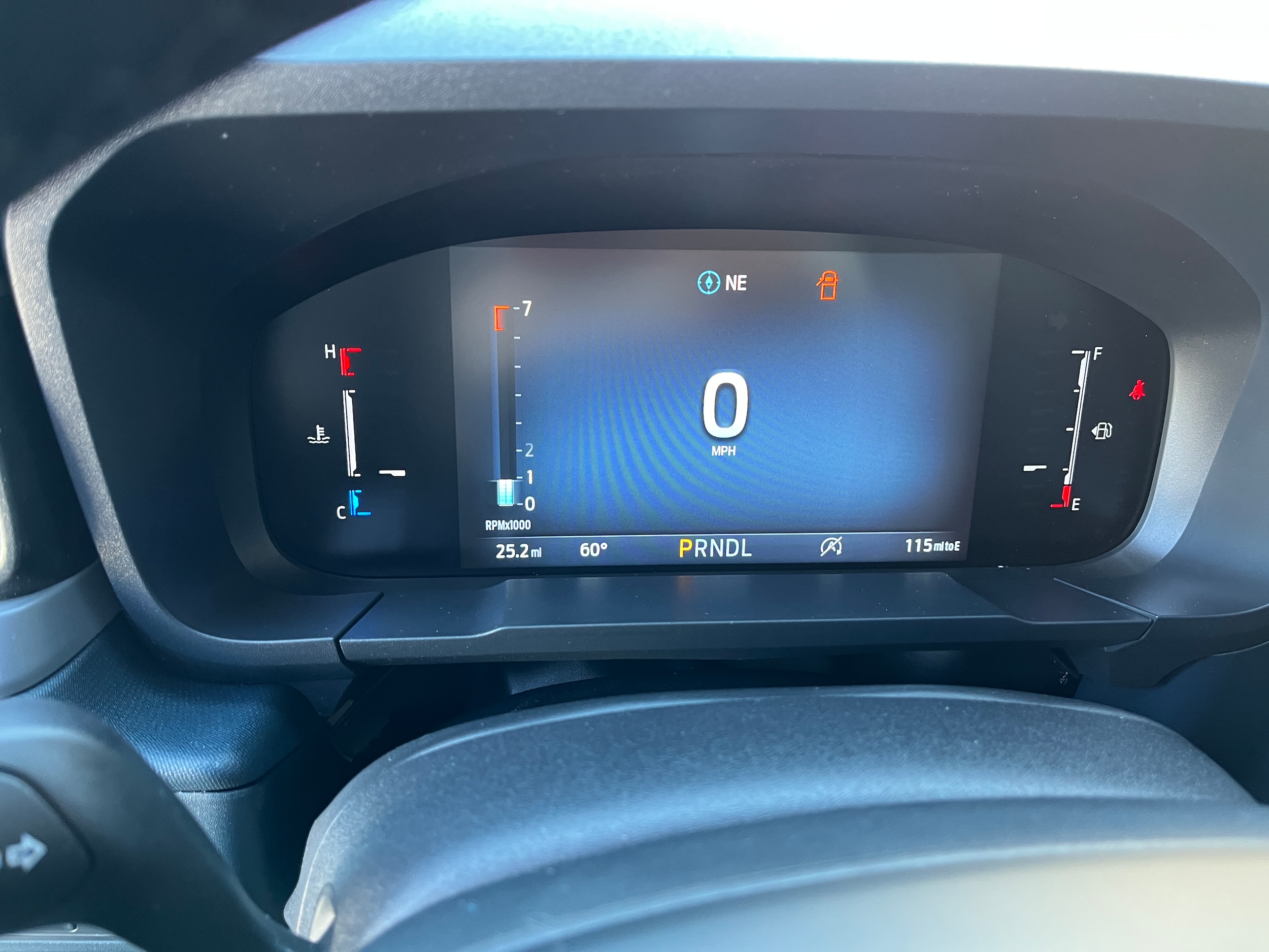 2025 Ford Maverick XLT - Photo 10