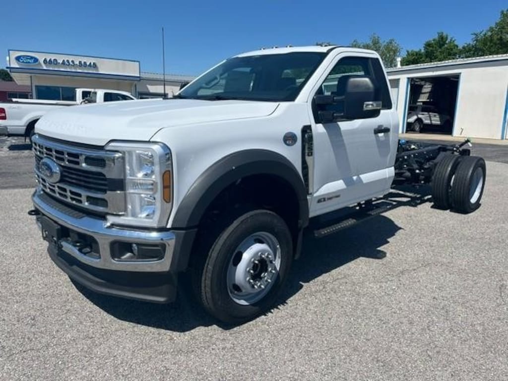 New 2026 Ford Super Duty F-550 DRW XL Truck