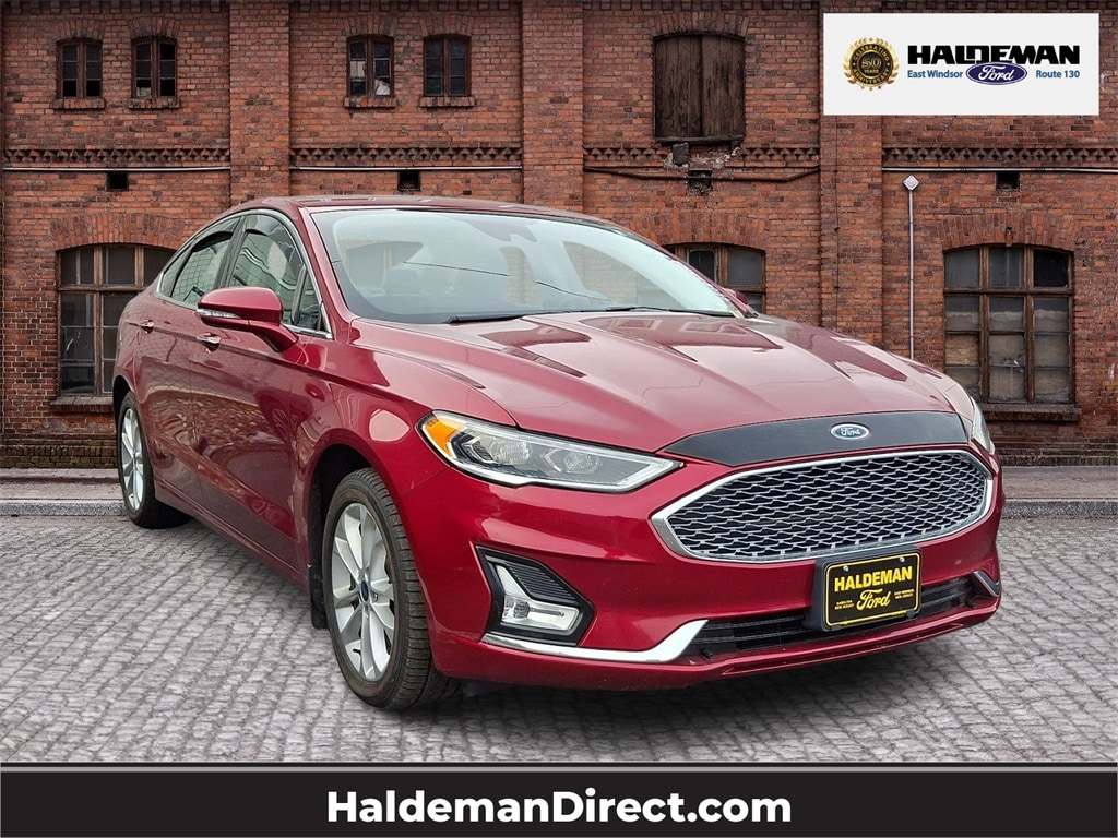 2019 Ford Fusion Energi Titanium