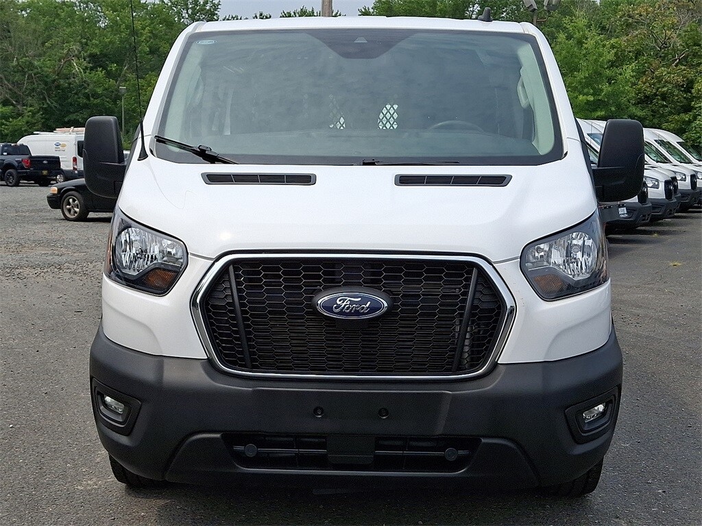 2023 Ford Transit photo 2