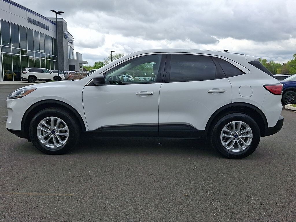 Used 2022 Ford Escape SE SUV