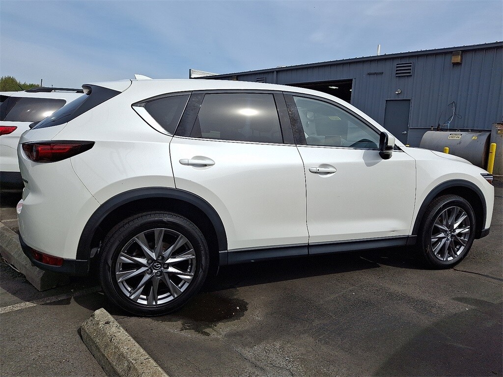 2021 Mazda CX-5 Grand Touring photo 4