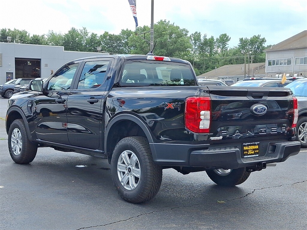 2025 Ford Ranger XL photo 3