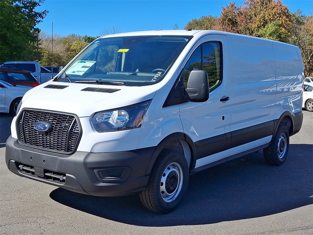 2025 Ford Transit photo 2