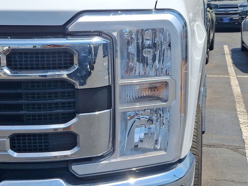 Certified 2025 Ford F-250SD XLT Truck Crew Cab