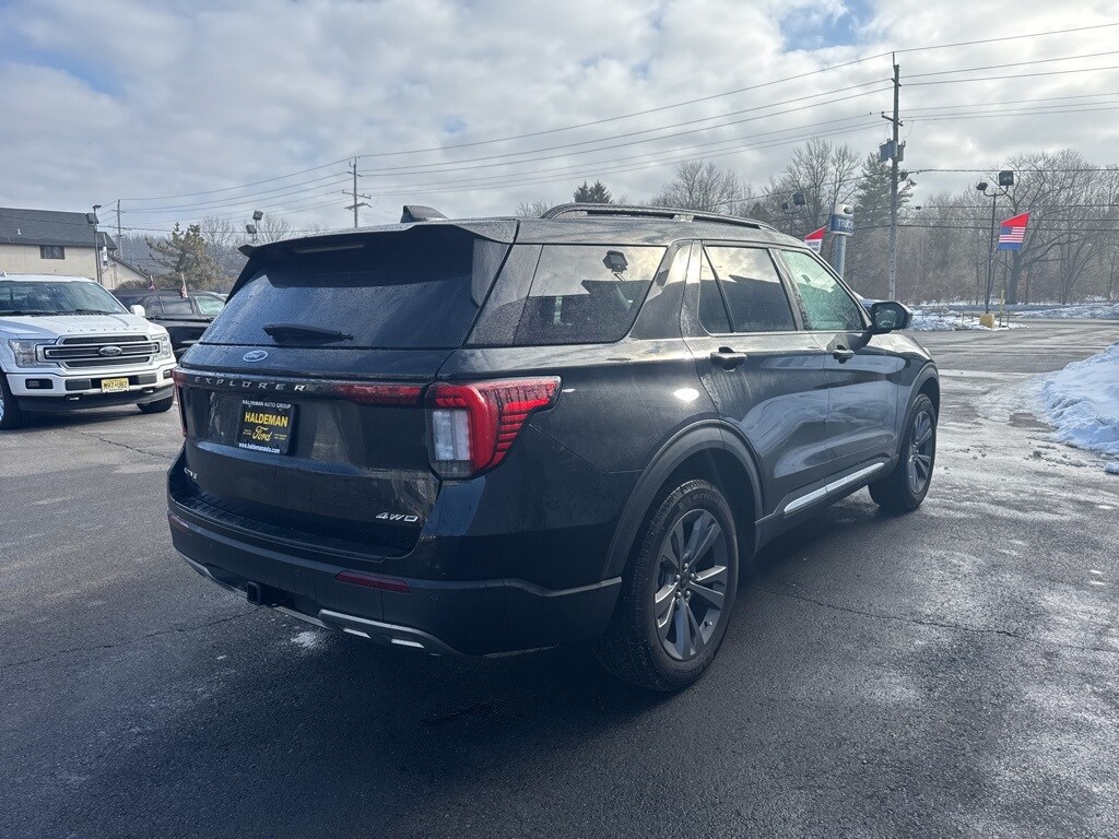 Used 2025 Ford Explorer Active SUV