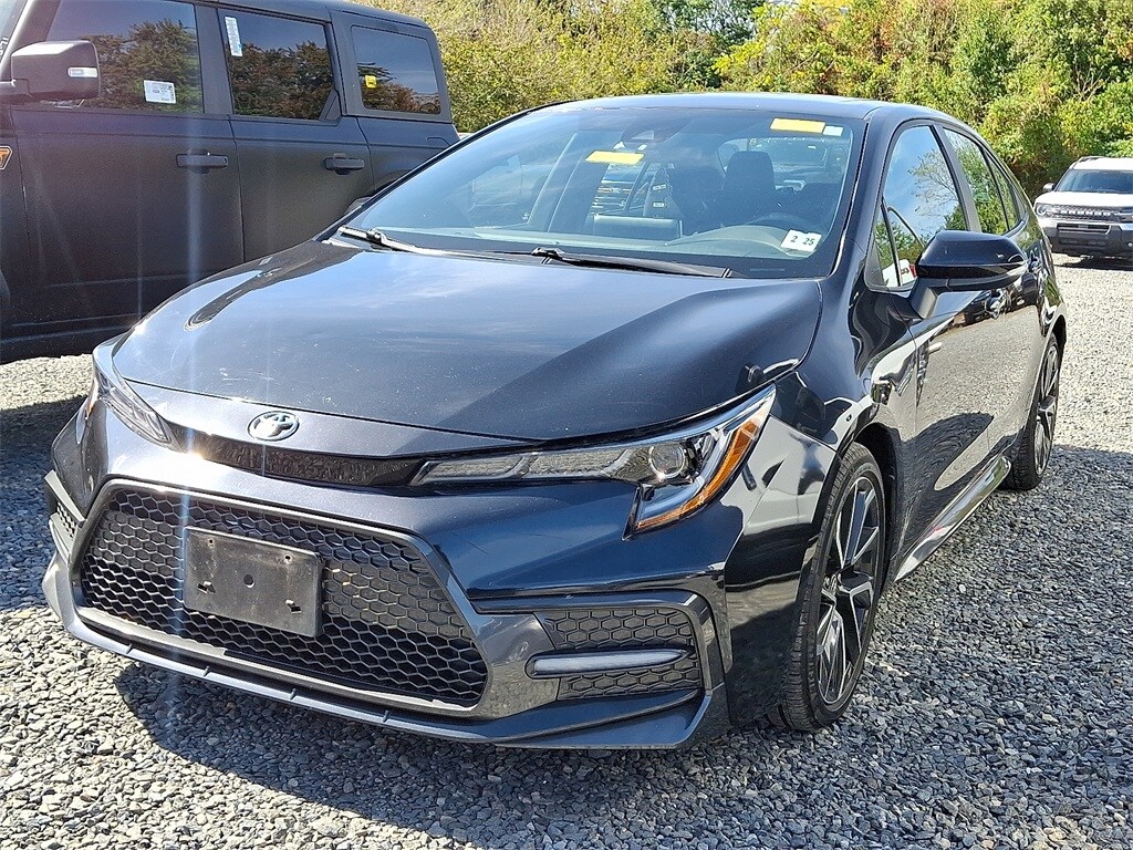 2020 Toyota Corolla SE photo 3