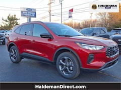 2026 Ford Escape ST-Line SUV