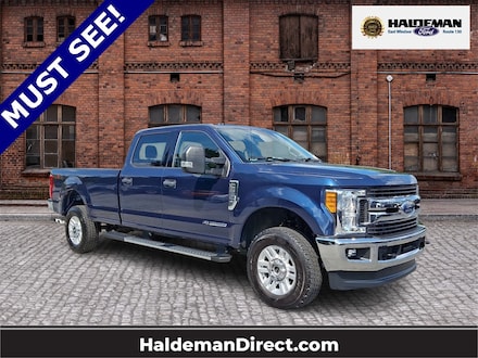 2017 Ford F-250SD XLT Truck Crew Cab