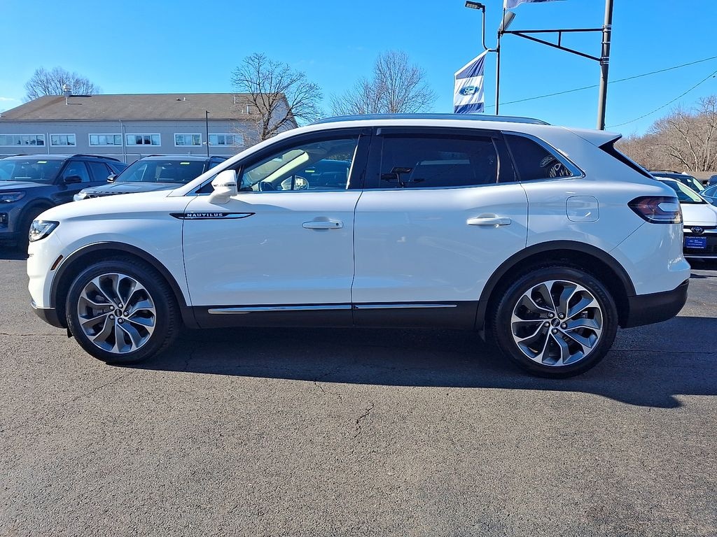 Used 2022 Lincoln Nautilus Reserve SUV