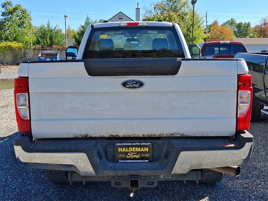 2022 Ford F-250 photo 2