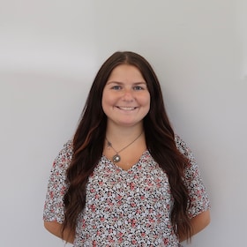 Staff member Erin Barnwell from ID_8748e85b09fc