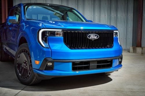 2025%20Ford%20Maverick%20Lobo_04.jpg