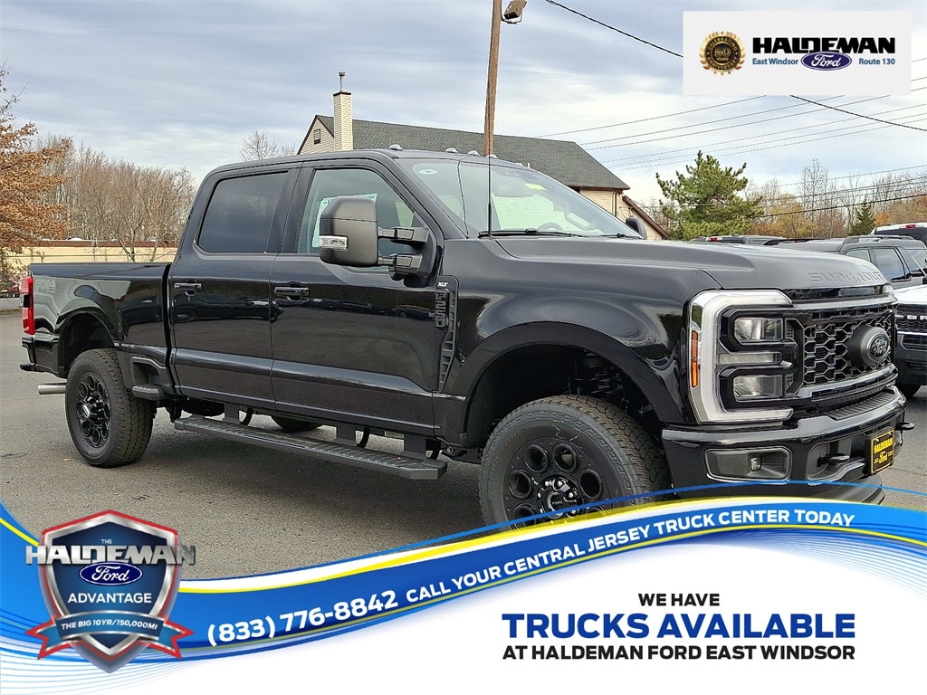 New 2026 Ford F-250 XLT Truck Crew Cab