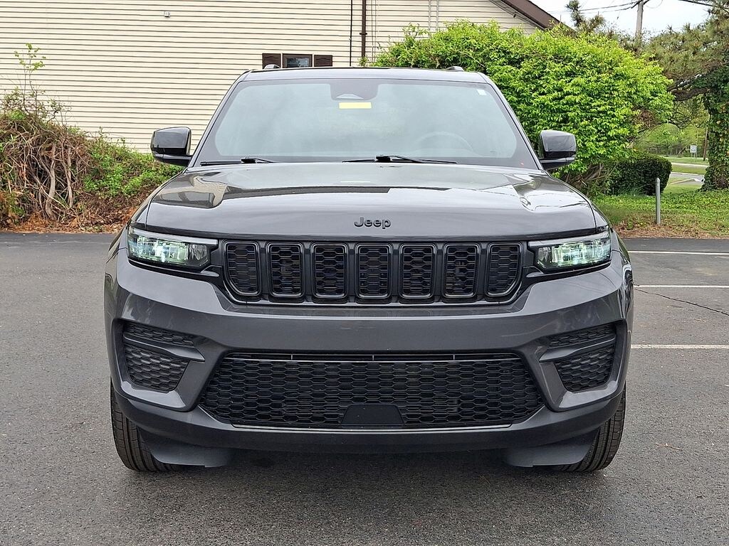 Certified 2025 Jeep Grand Cherokee Altitude X SUV