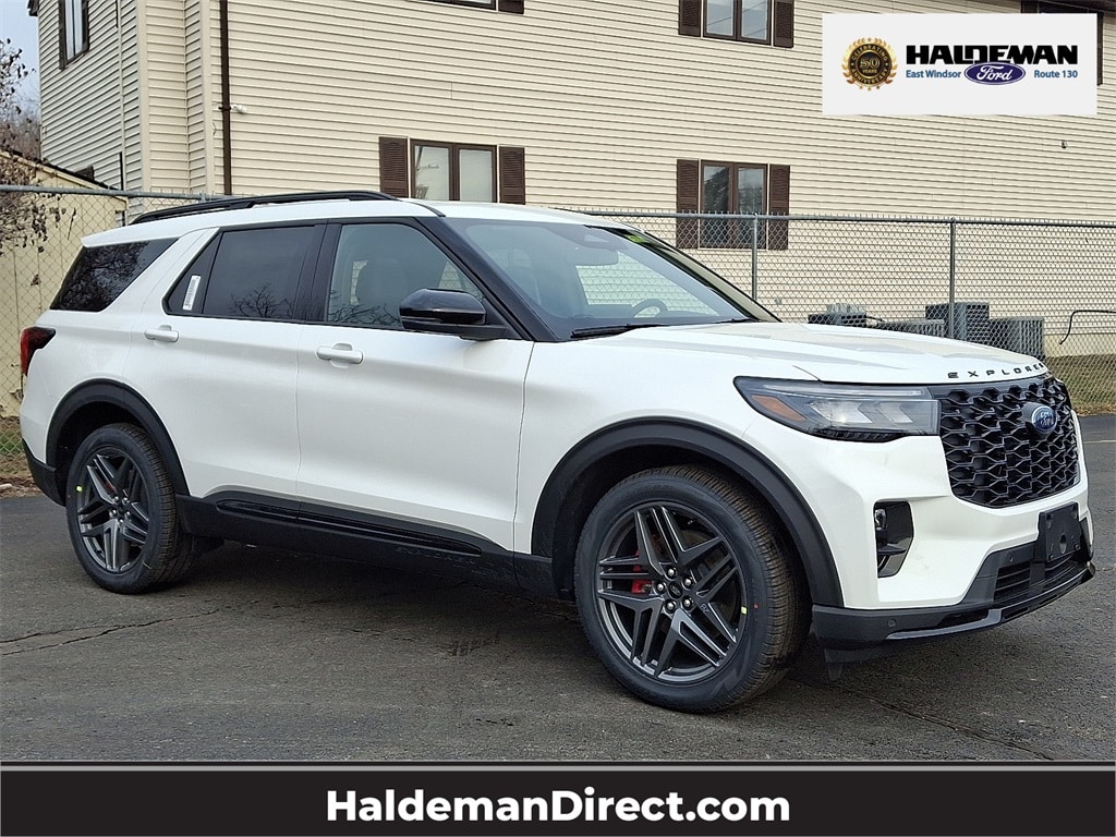 2026 Ford Explorer ST's photo