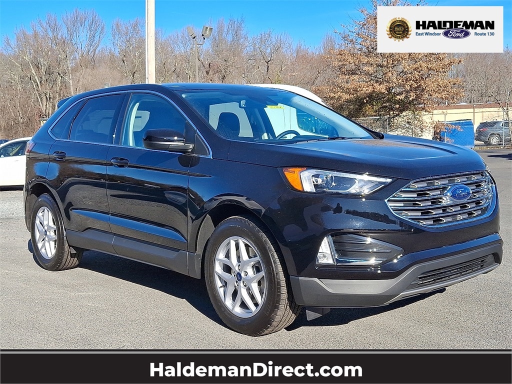 2022 Ford Edge SEL's photo