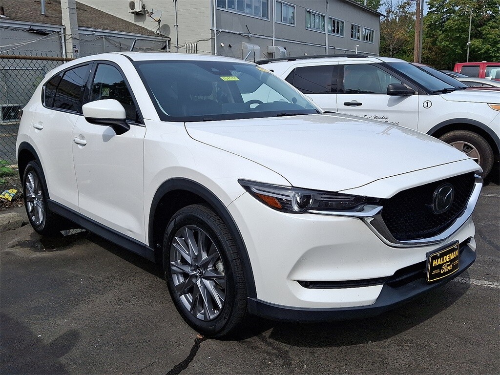 2021 Mazda CX-5 Grand Touring photo 2