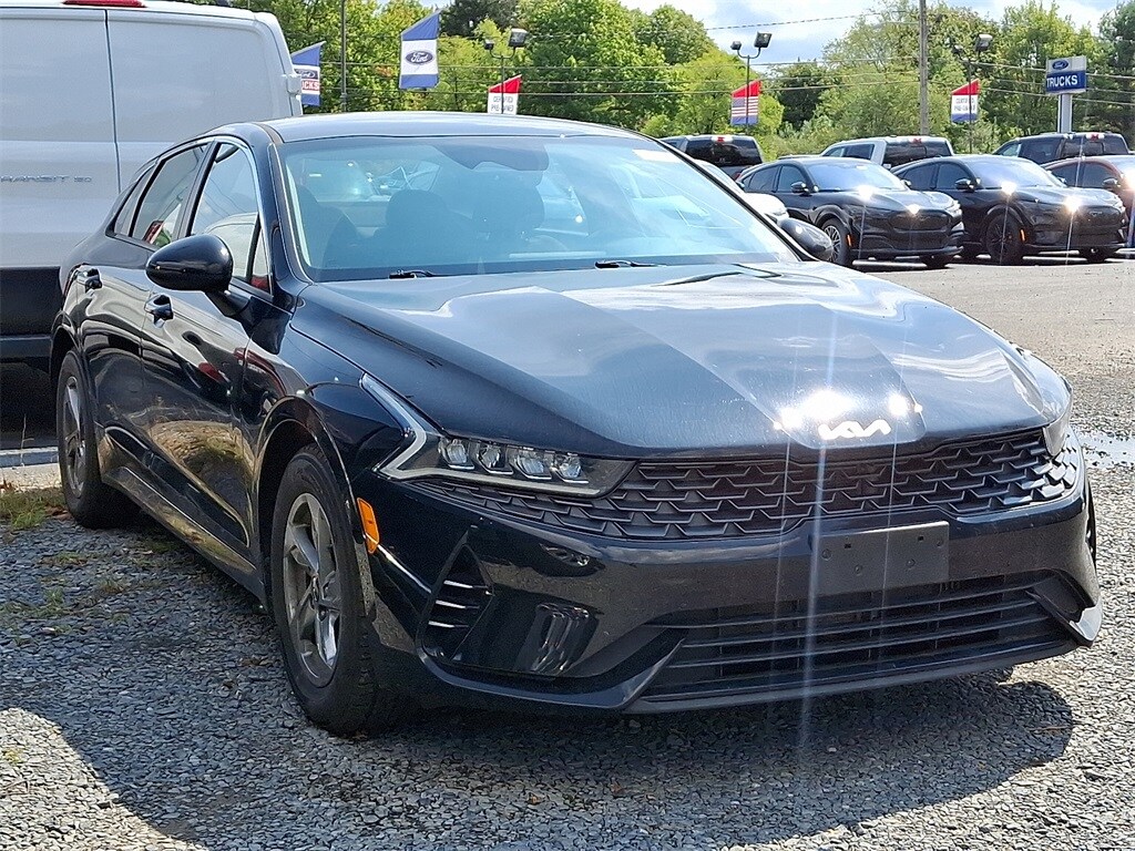 2023 Kia K5 LXS photo 3