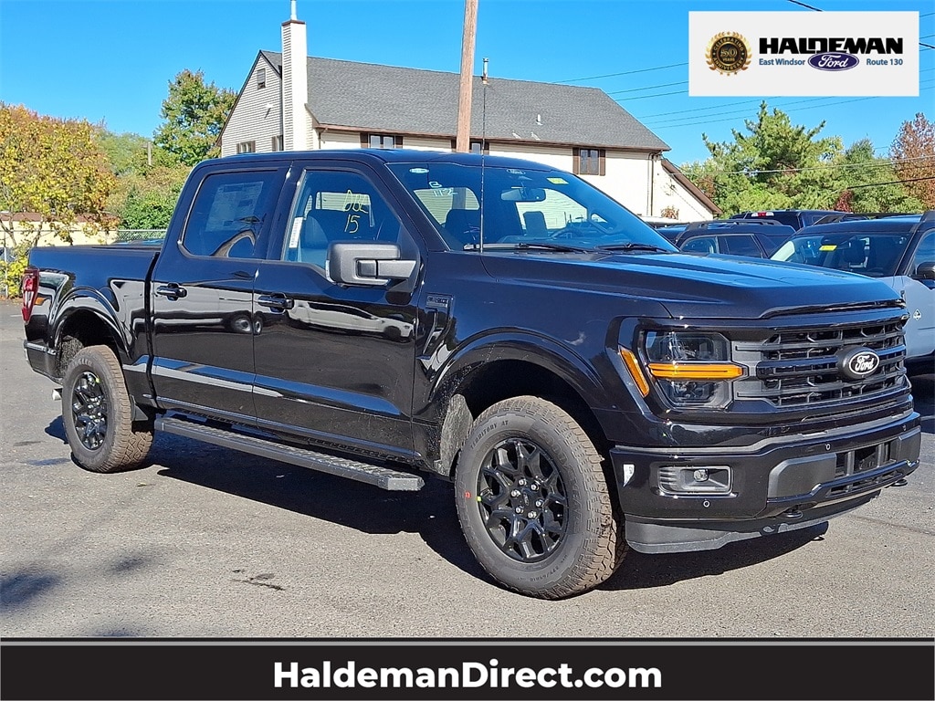 2025 Ford F-150 Truck SuperCrew Cab 