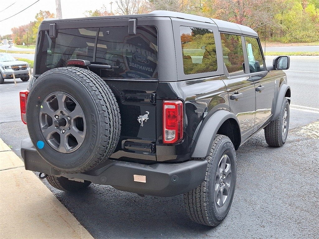 2025 Ford Bronco Big Bend photo 4