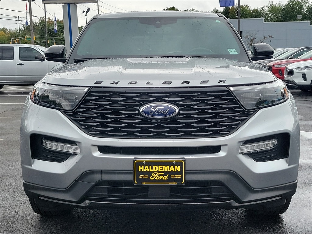 Used 2022 Ford Explorer ST-LINE with VIN 1FMSK8KH9NGA22321 for sale in East Windsor, NJ